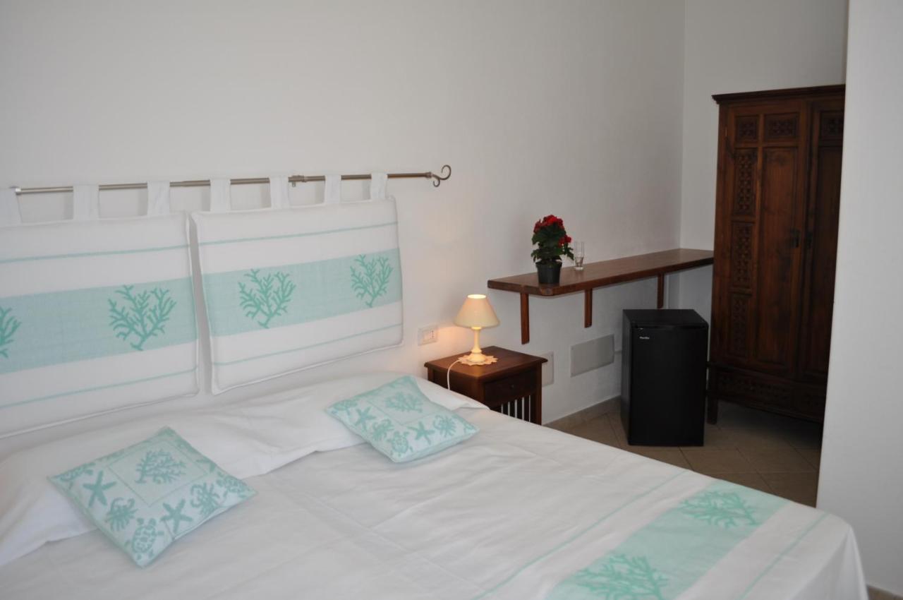La Striscia Larga Bed & Breakfast San Pasquale Luaran gambar