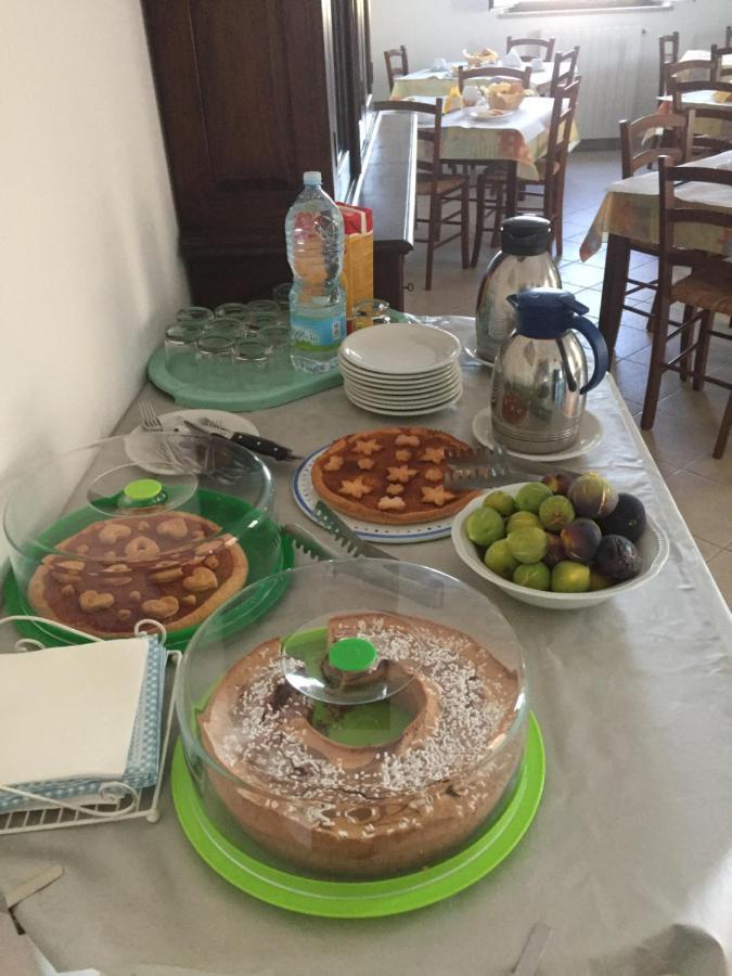 La Striscia Larga Bed & Breakfast San Pasquale Luaran gambar